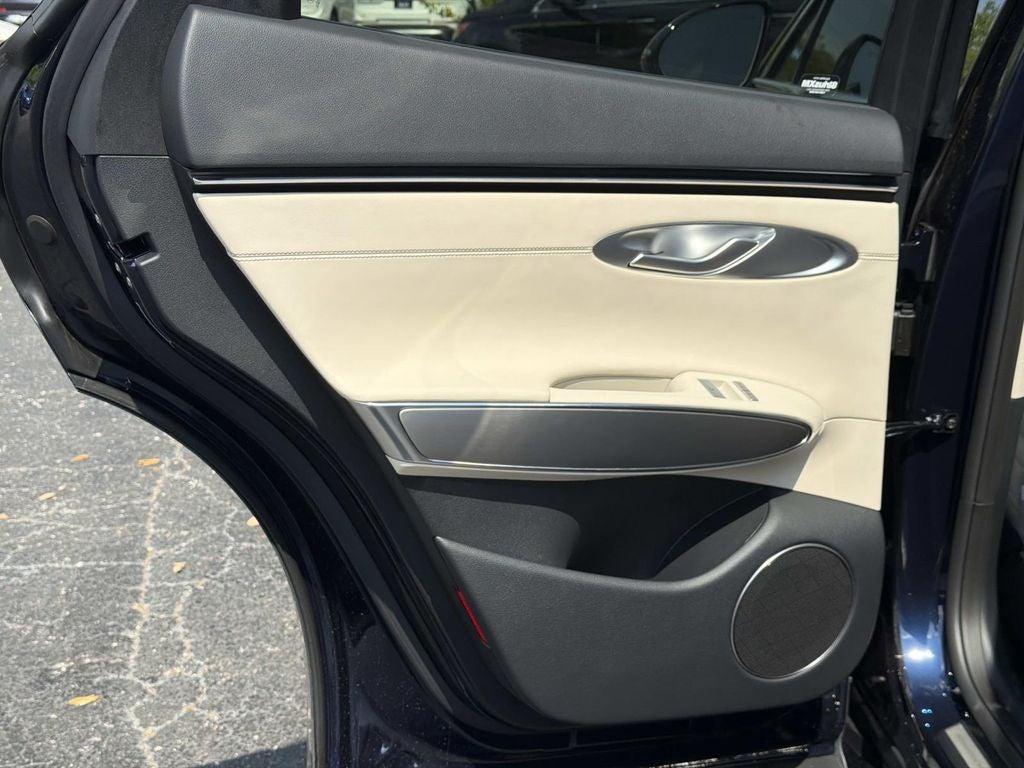 2026 Genesis GV70 2.5T Select