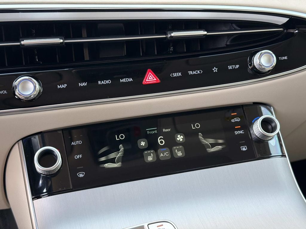 2026 Genesis GV70 2.5T Select