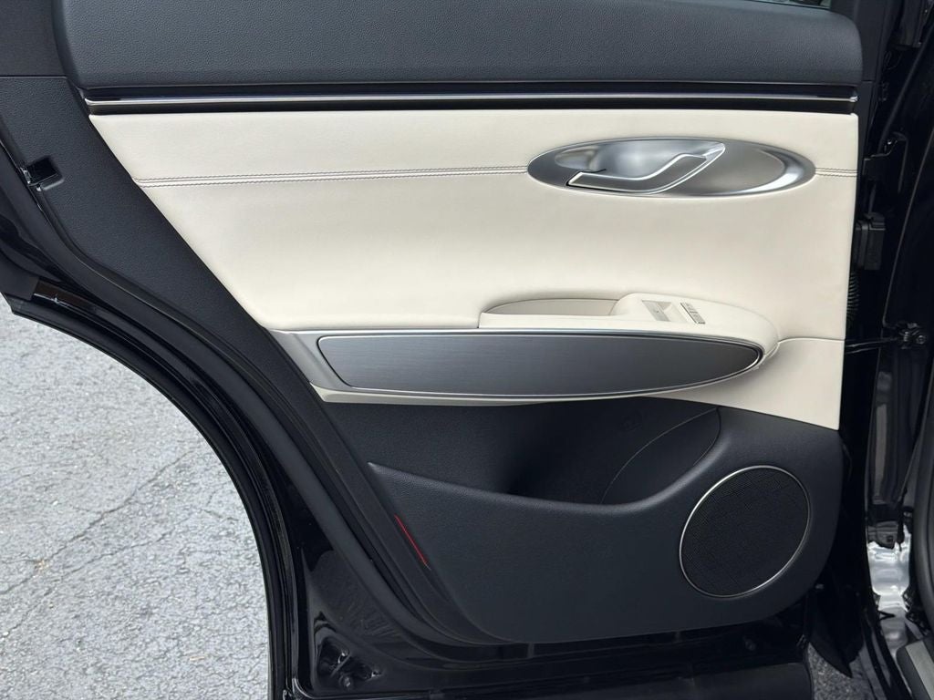 2026 Genesis GV70 2.5T