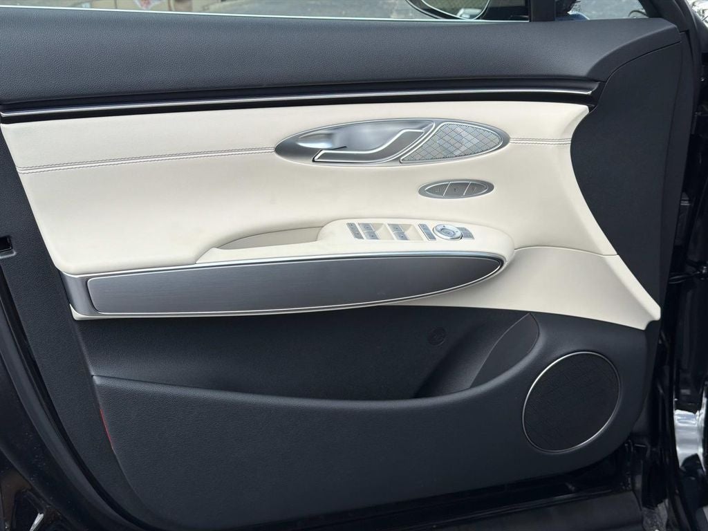 2026 Genesis GV70 2.5T