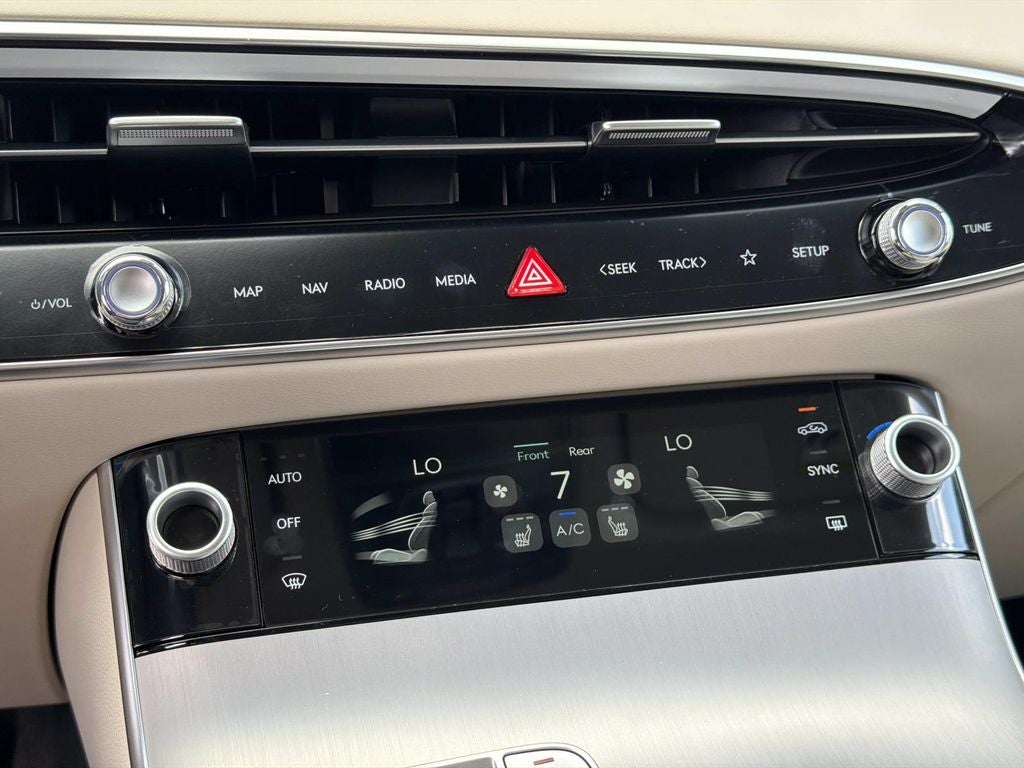 2026 Genesis GV70 2.5T