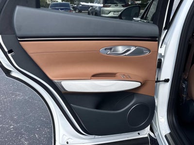 2026 Genesis GV70 2.5T Advanced