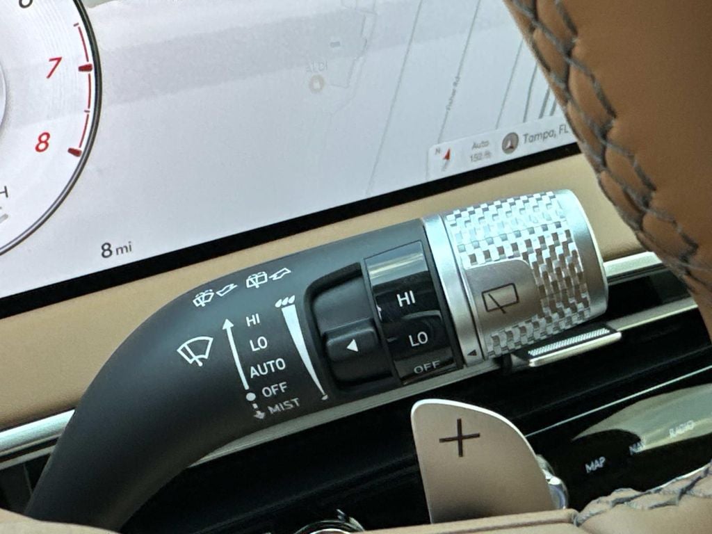 2026 Genesis GV70 2.5T Advanced