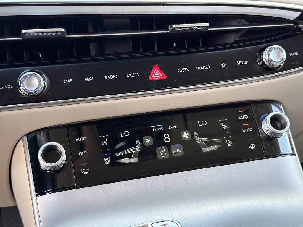 2026 Genesis GV70 2.5T Advanced