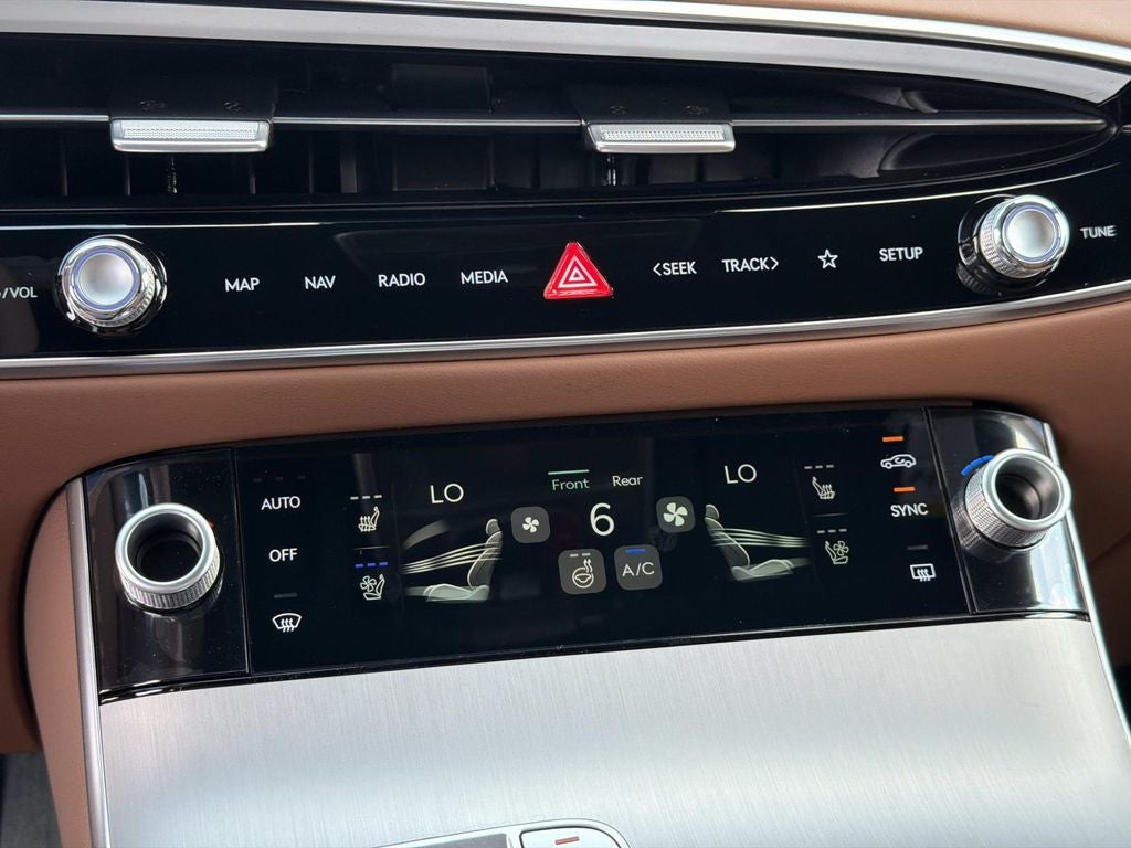 2026 Genesis GV70 2.5T Advanced