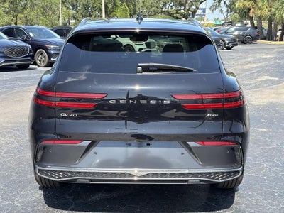 2026 Genesis GV70 2.5T Advanced