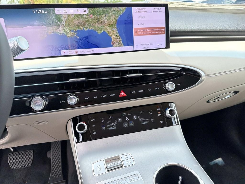 2026 Genesis GV70 2.5T Advanced