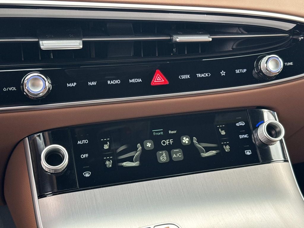 2026 Genesis GV70 2.5T Advanced