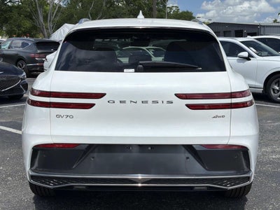 2026 Genesis GV70 2.5T Advanced