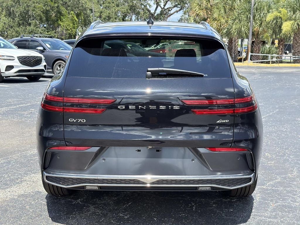 2026 Genesis GV70 2.5T Advanced