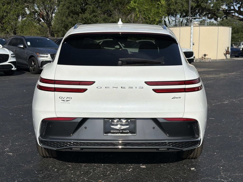 2026 Genesis GV70 2.5T Advanced