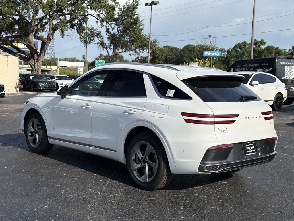 2026 Genesis GV70 2.5T Advanced