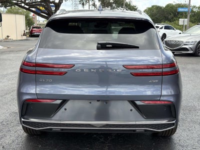 2026 Genesis GV70 2.5T Advanced