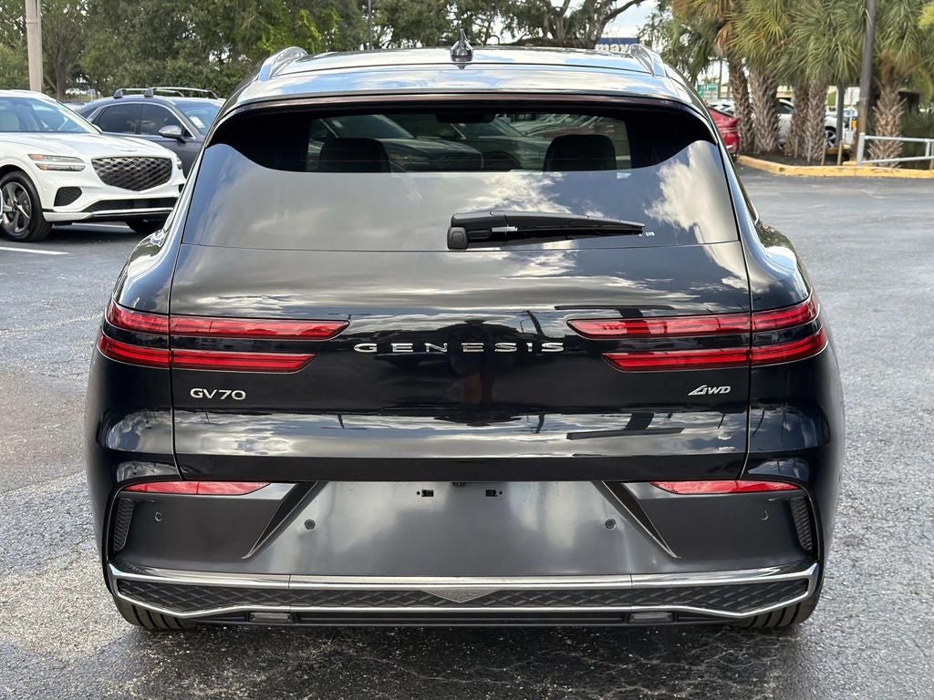 2026 Genesis GV70 2.5T Advanced