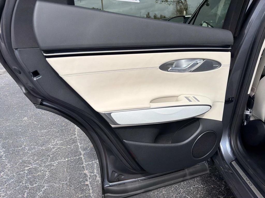 2026 Genesis GV70 2.5T Advanced