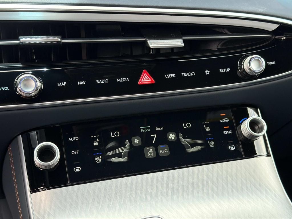 2026 Genesis GV70 2.5T Sport Prestige
