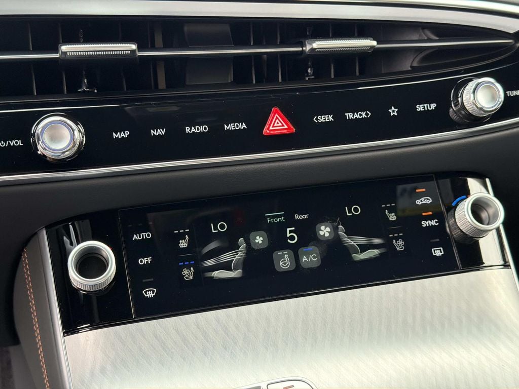 2026 Genesis GV70 2.5T Sport Prestige