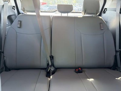 2025 Toyota Sienna XLE 8 Passenger