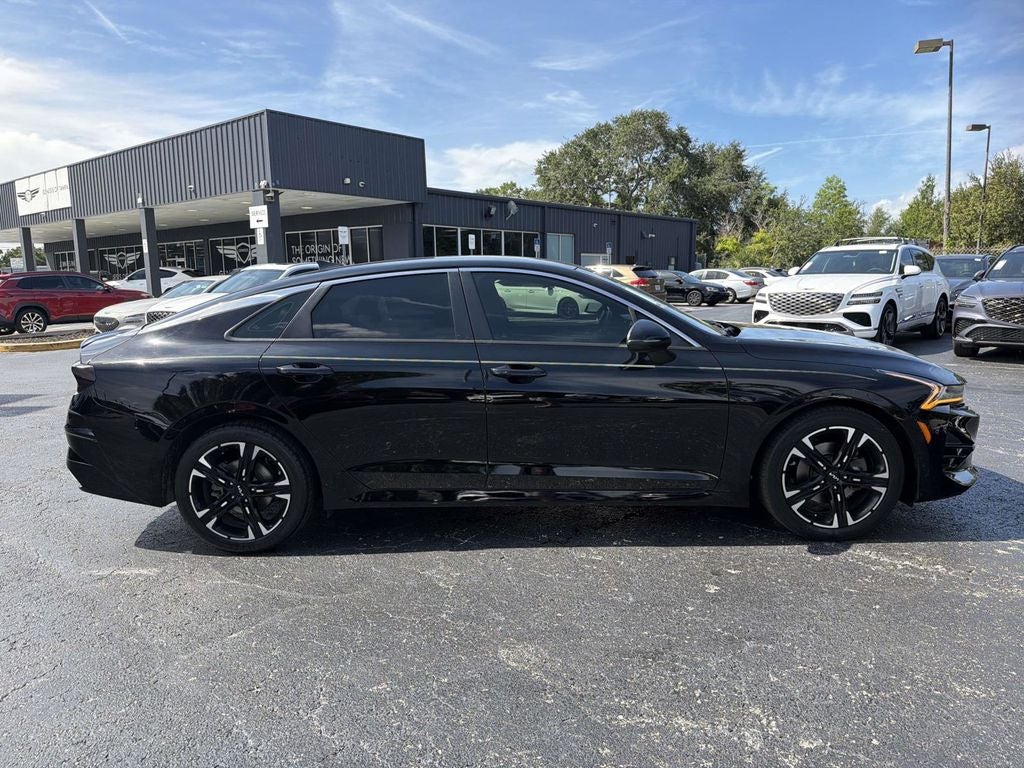 2022 Kia K5 GT-Line