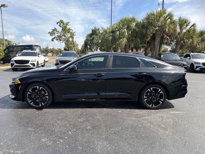 2022 Kia K5 GT-Line
