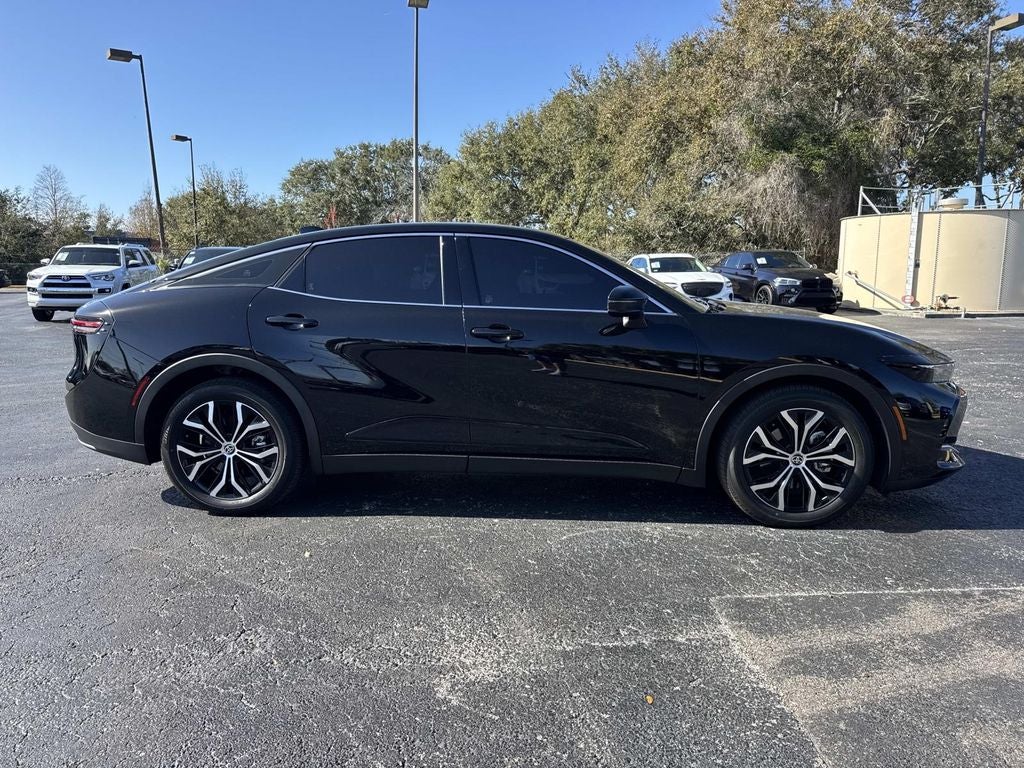 2025 Toyota Crown XLE