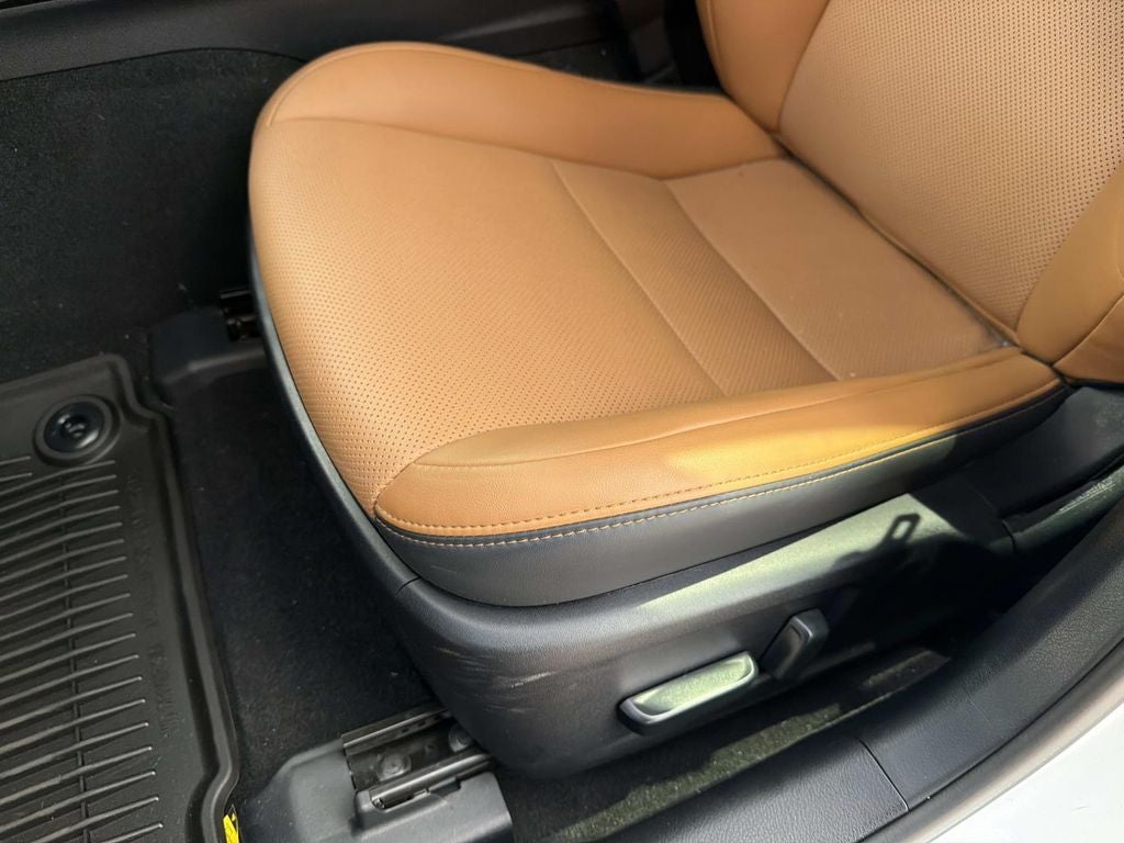 2025 Lexus IS 350 F SPORT Design