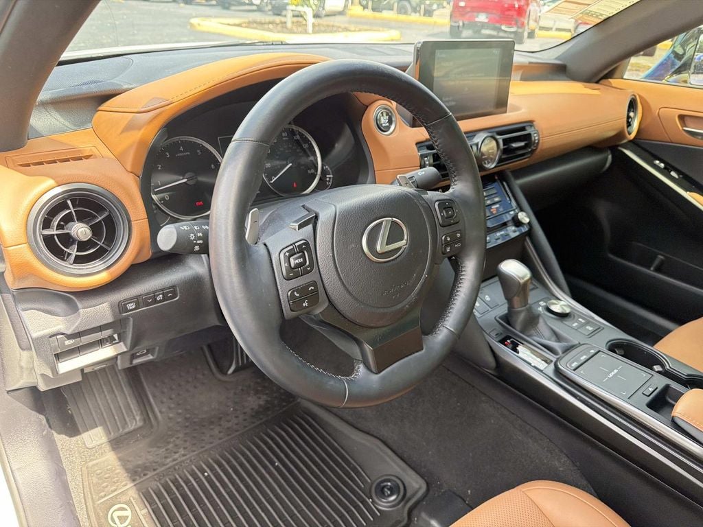 2025 Lexus IS 350 F SPORT Design