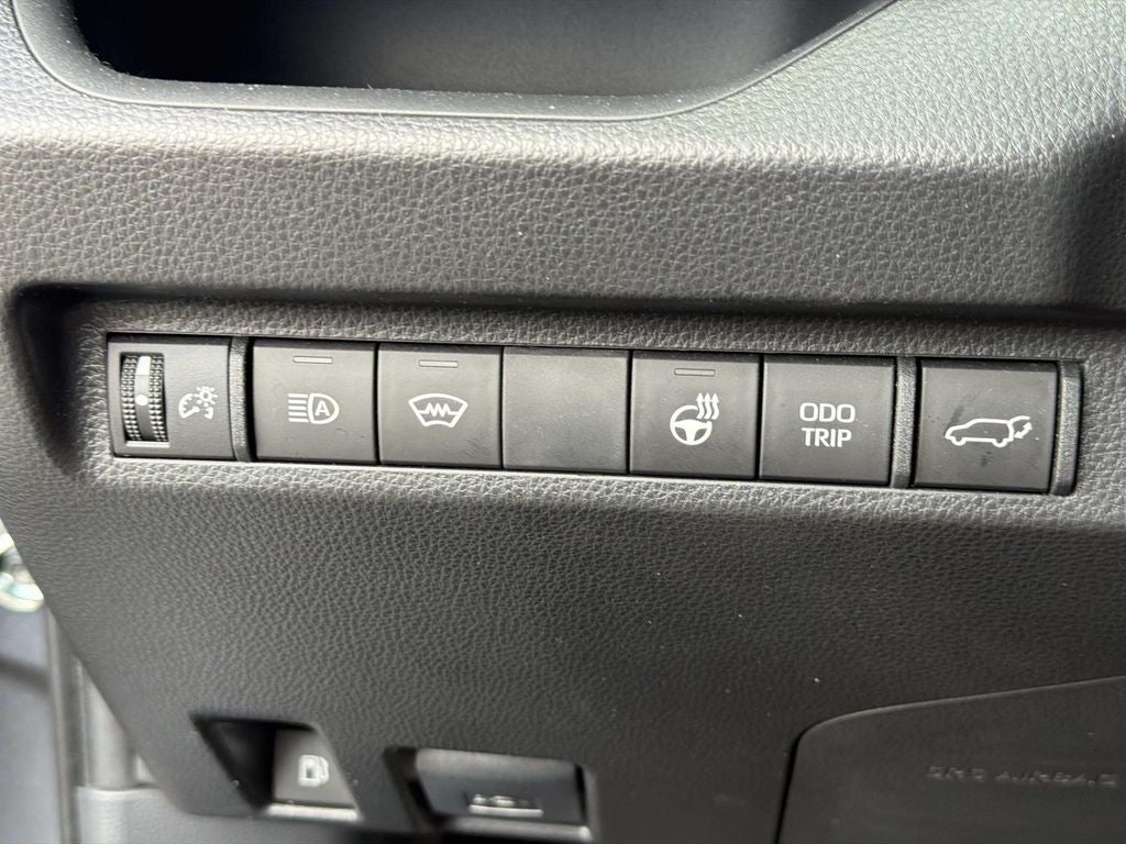 2025 Toyota RAV4 Plug-In Hybrid XSE