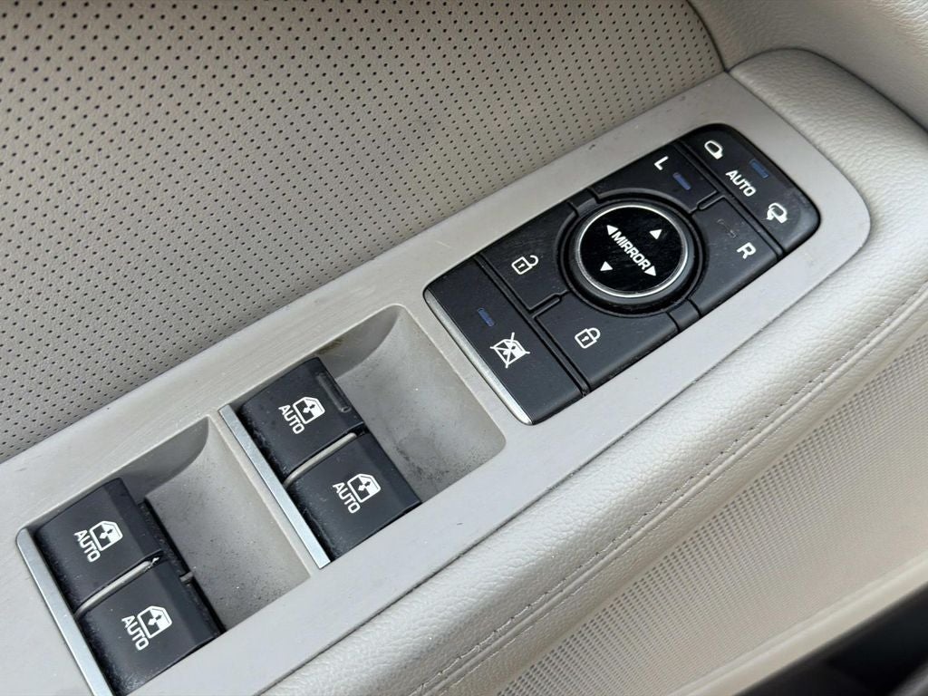 2017 Genesis G80 3.8