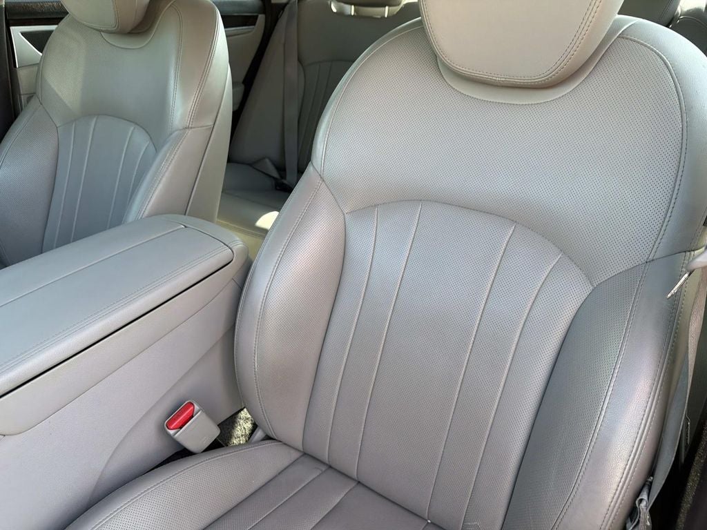 2017 Genesis G80 3.8