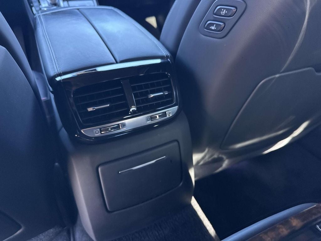 2019 Genesis G90 5.0 Ultimate