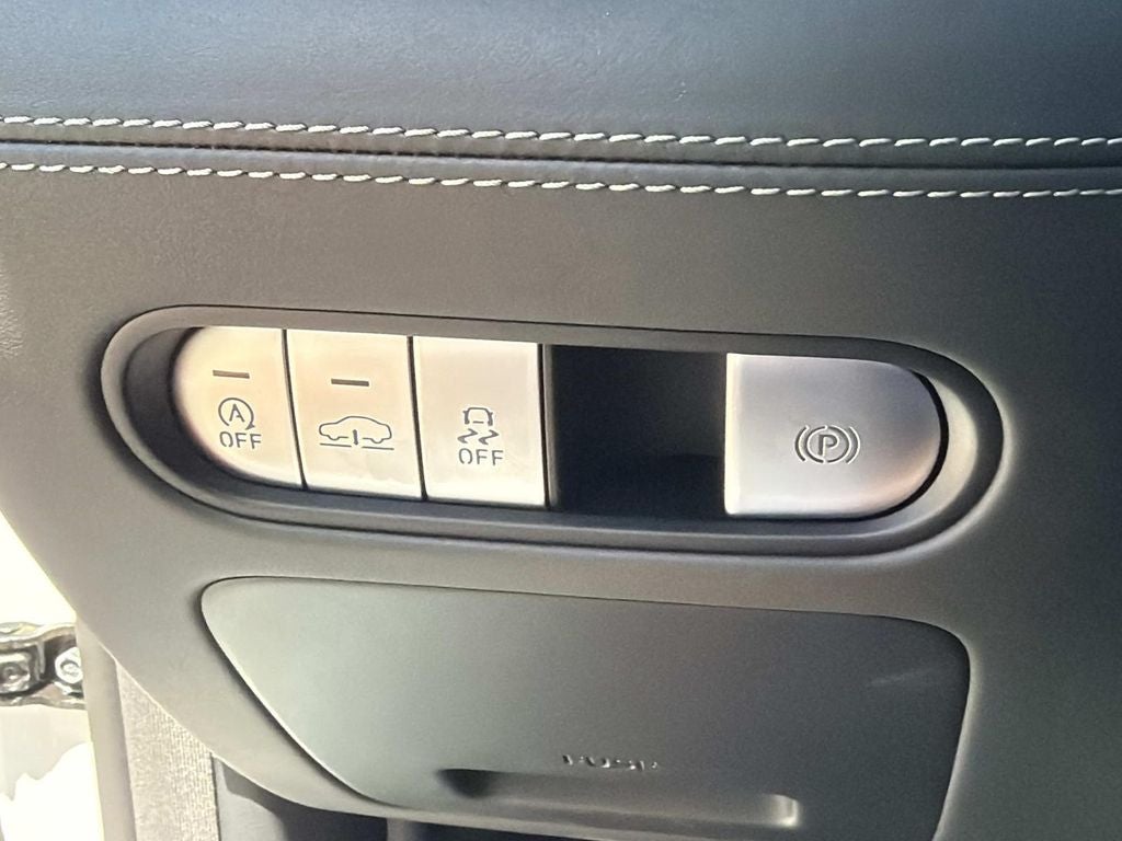 2026 Genesis G90 3.5T e-SC