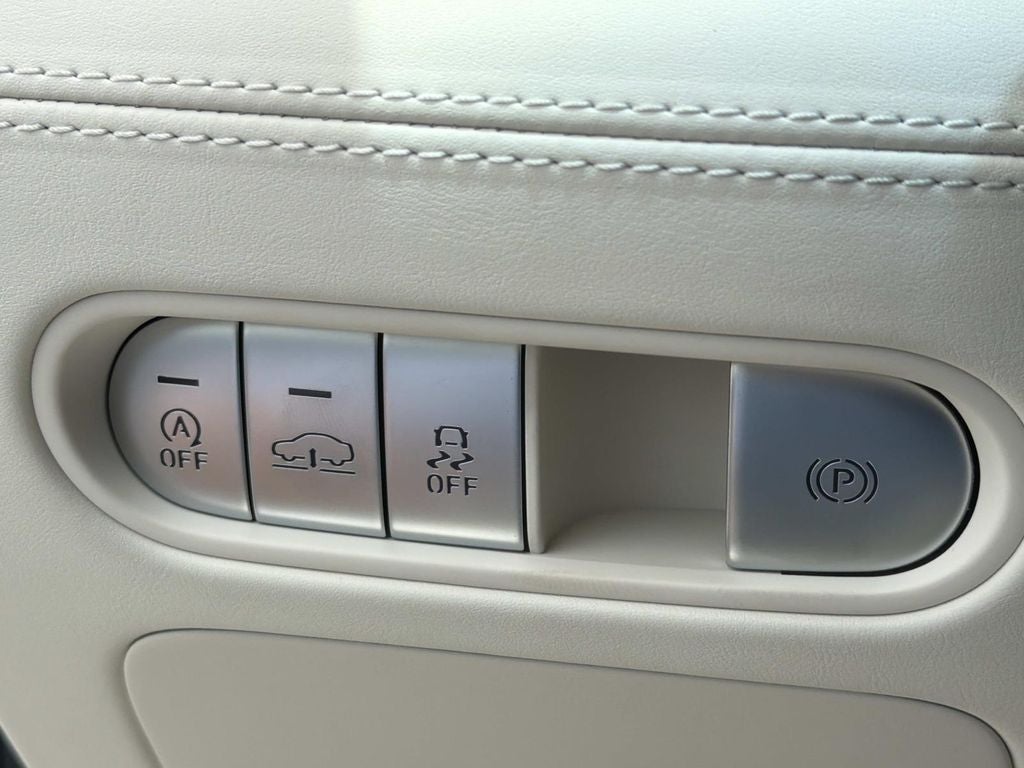 2026 Genesis G90 3.5T e-SC