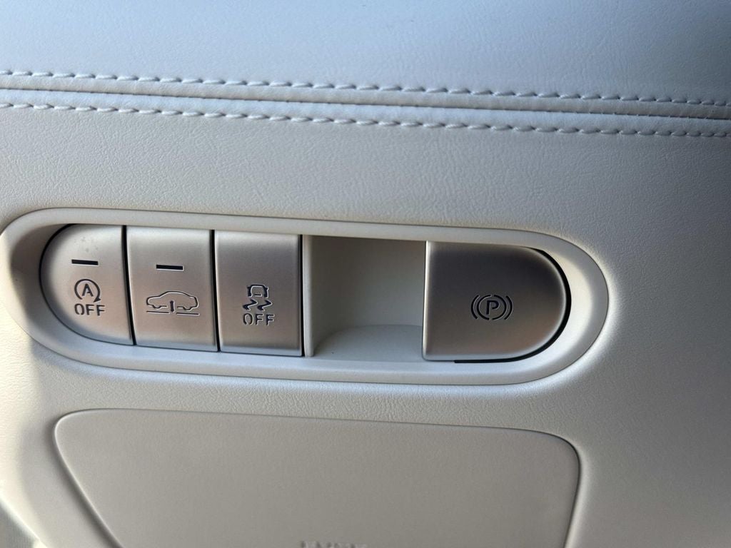 2026 Genesis G90 3.5T e-SC