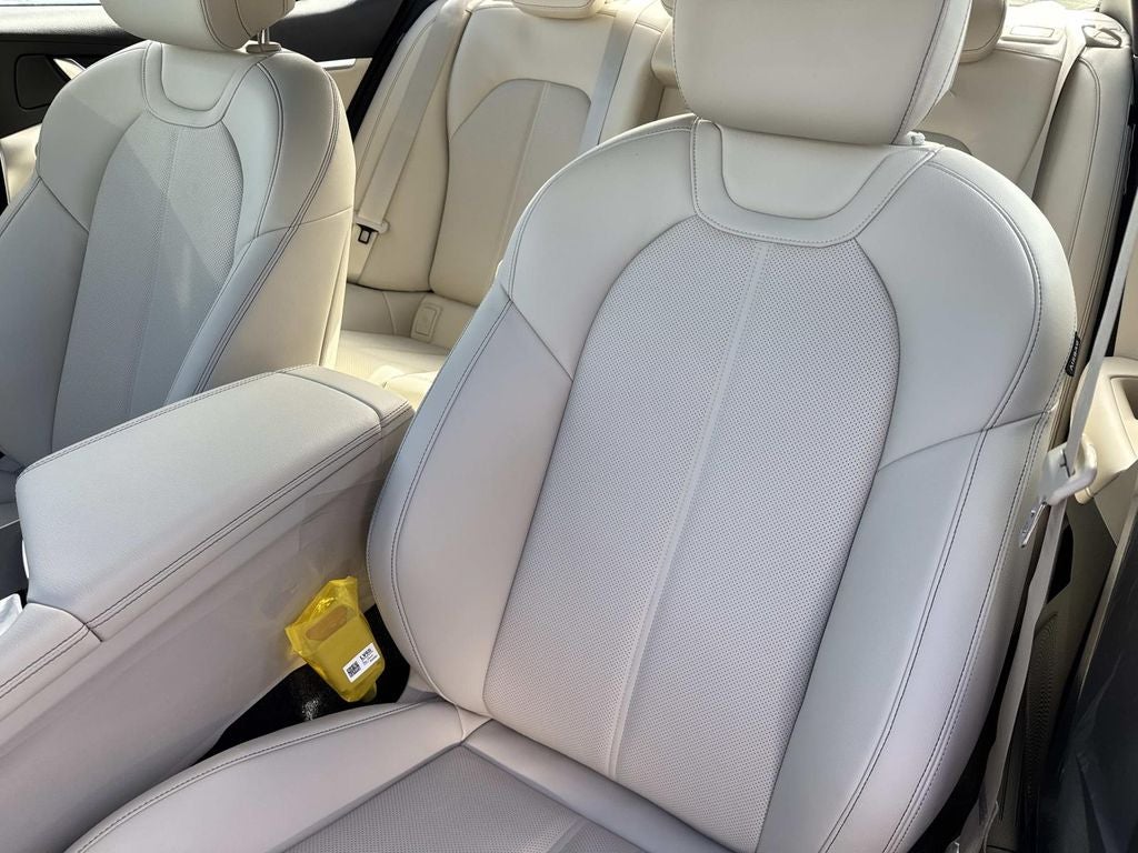 2026 Genesis G70 2.5T