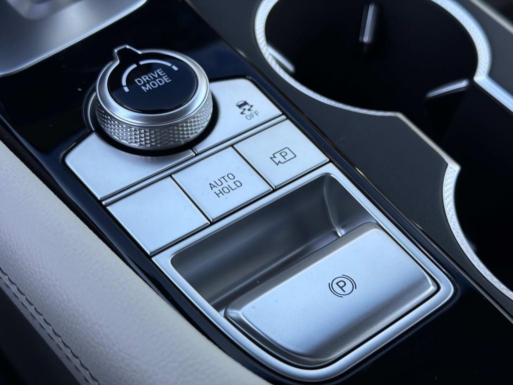 2026 Genesis G70 2.5T