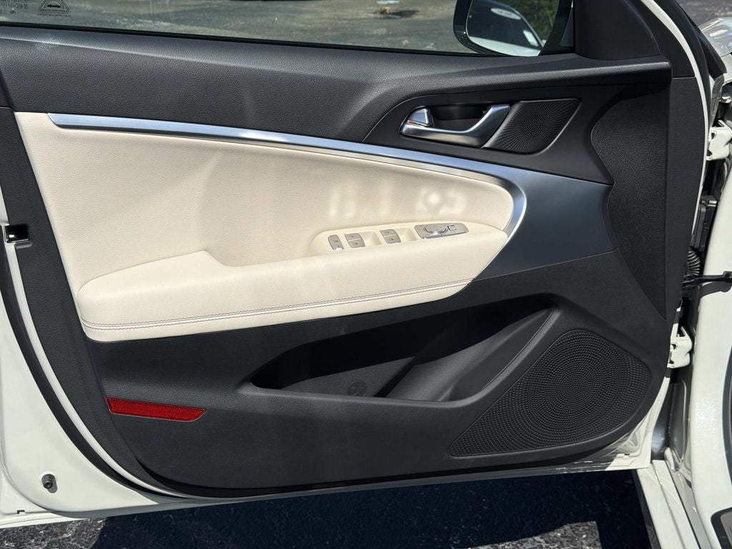 2026 Genesis G70 2.5T