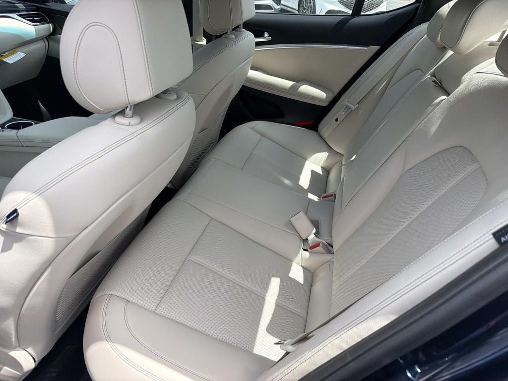 2026 Genesis G70 2.5T