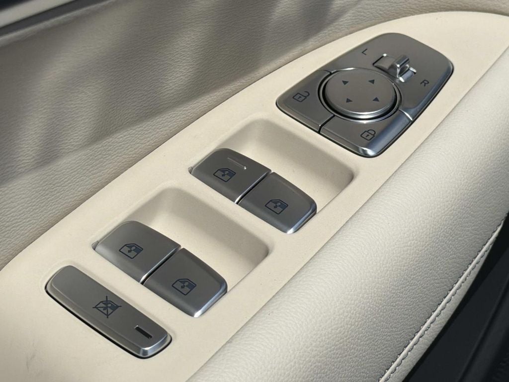 2026 Genesis G70 2.5T