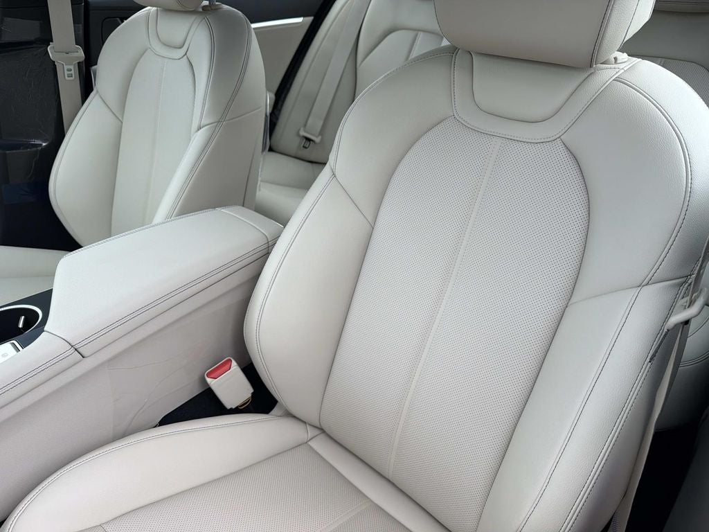 2026 Genesis G70 2.5T
