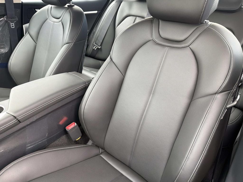 2026 Genesis G70 2.5T