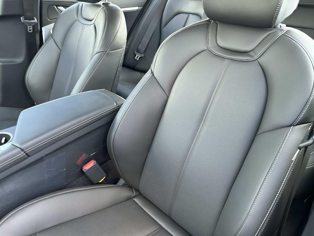 2026 Genesis G70 2.5T
