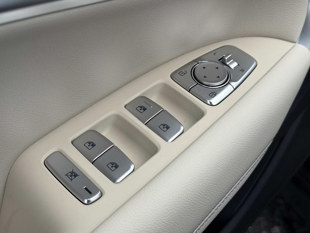 2026 Genesis G70 2.5T