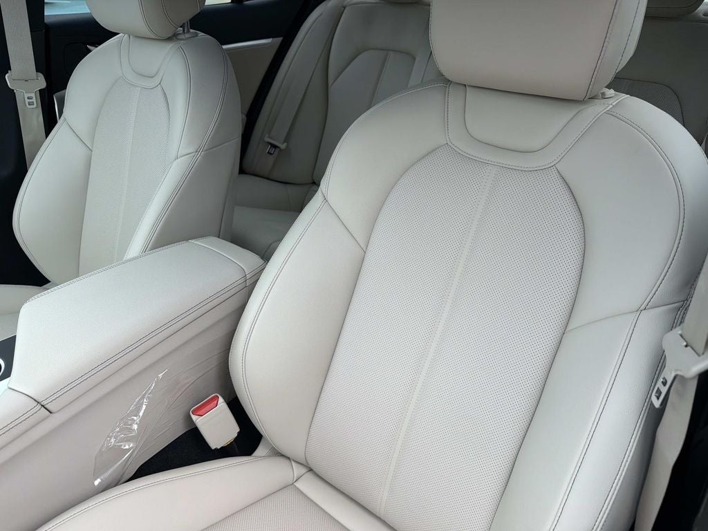 2026 Genesis G70 2.5T