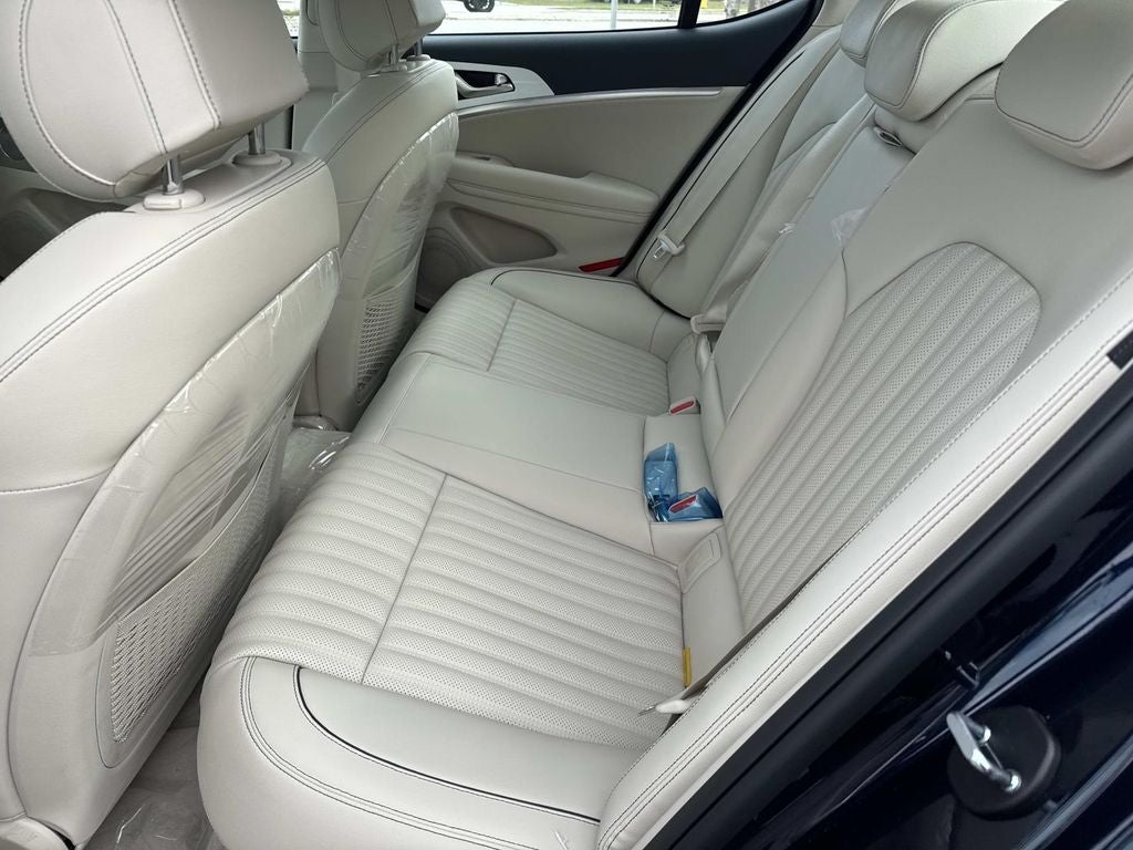 2026 Genesis G70 2.5T Prestige