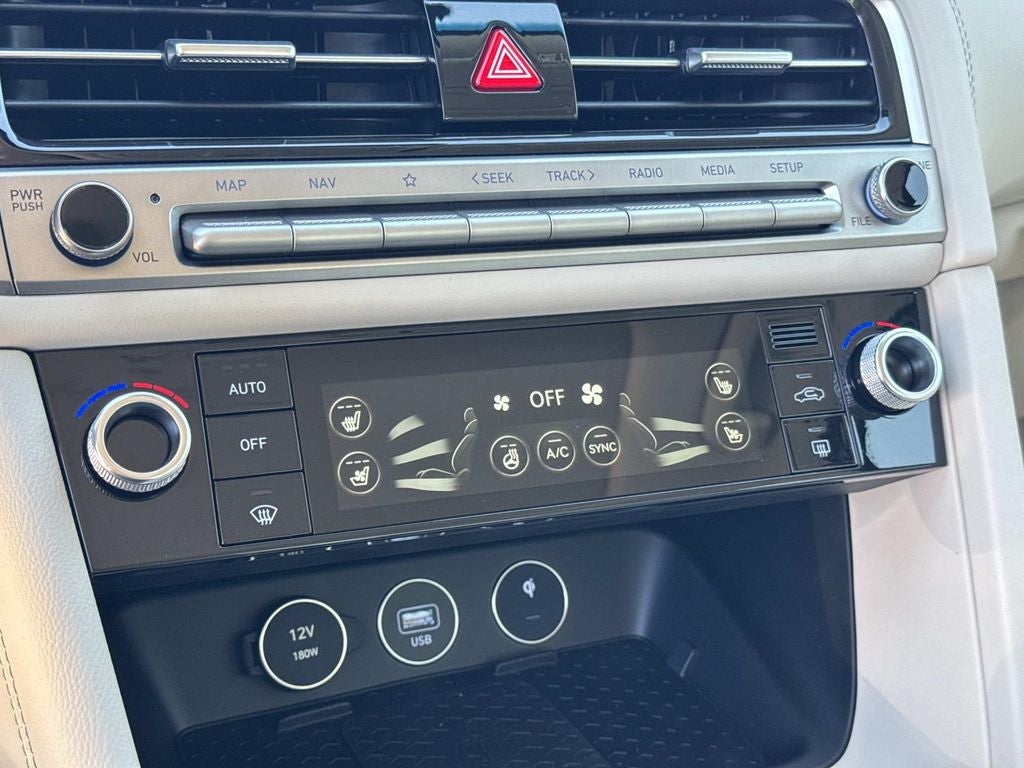 2026 Genesis G70 2.5T Prestige