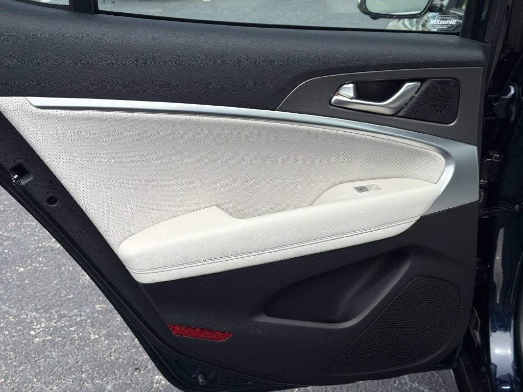 2027 Genesis G70 2.5T Sport Prestige
