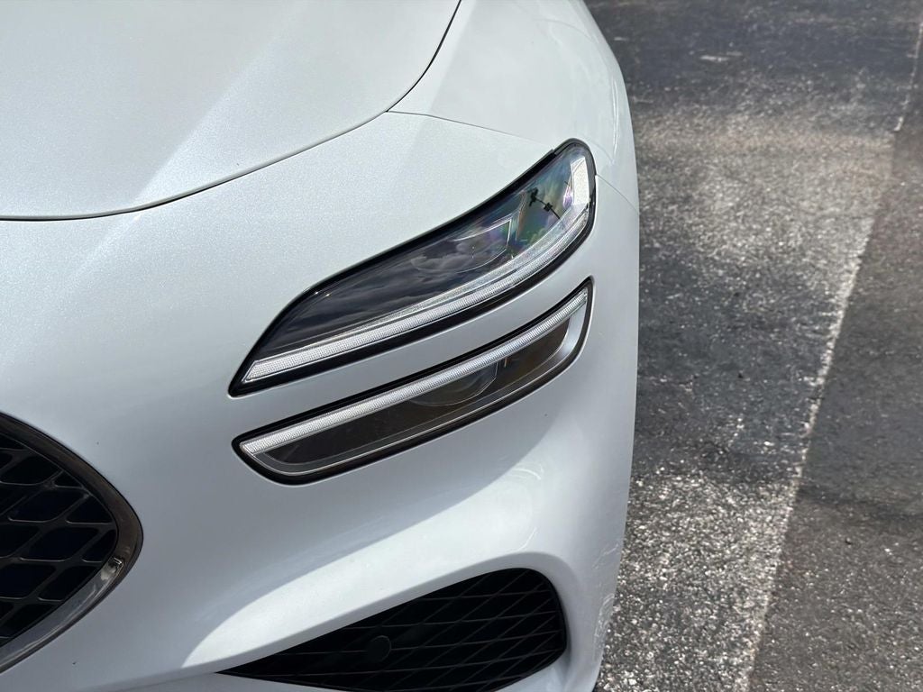 2023 Genesis G70 2.0T