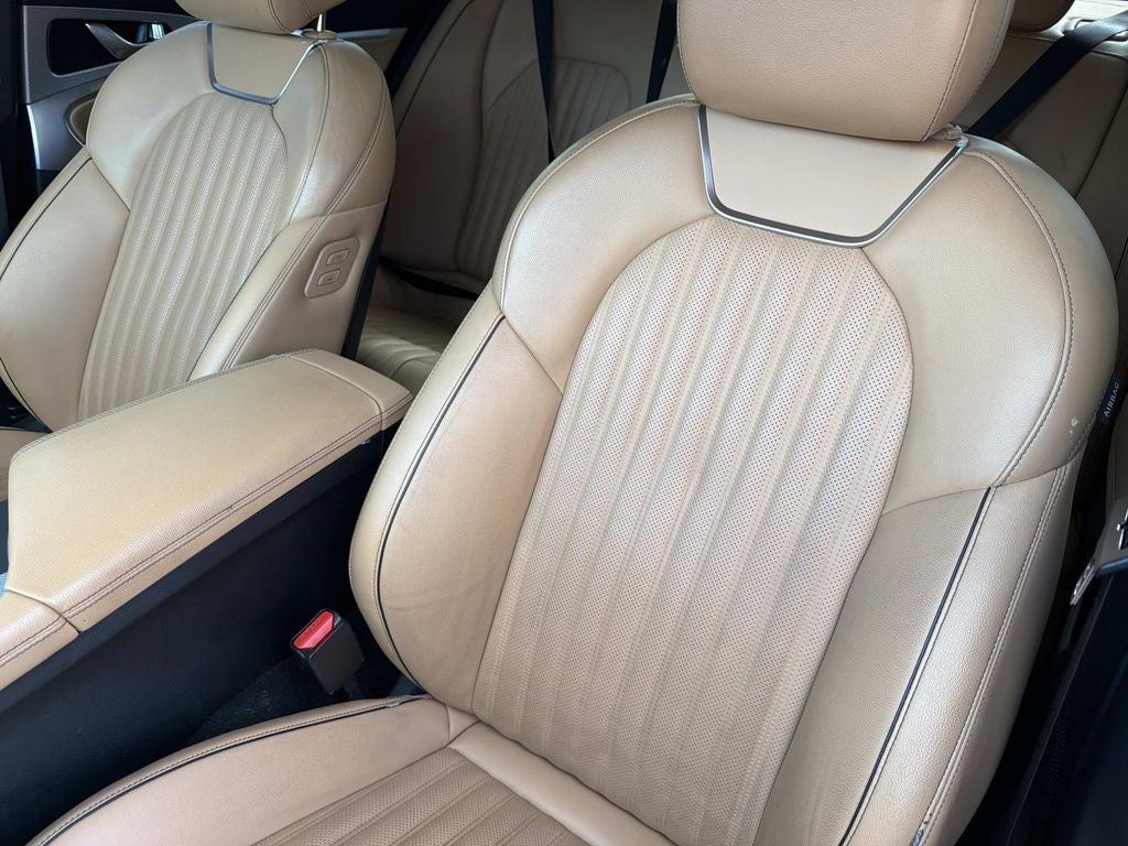 2022 Genesis G70 2.0T
