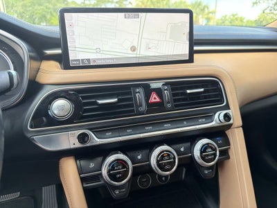 2022 Genesis G70 2.0T